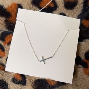 Stella & Dot Sideways Interlock Cross Necklace
